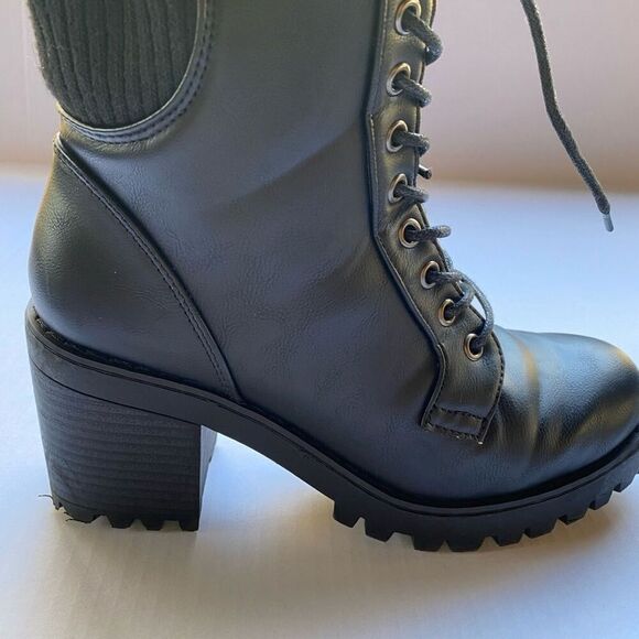 Olivia and Kate Women's Heeled Work Boots, Laced with side zippers Size 6‎ Biker - Picture 1 of 11